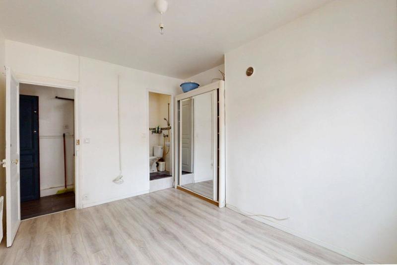 Studio - 16 m² - 1 pièce