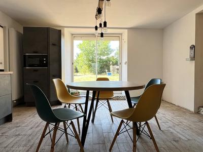 Maison - 146 m² - 6 pièces