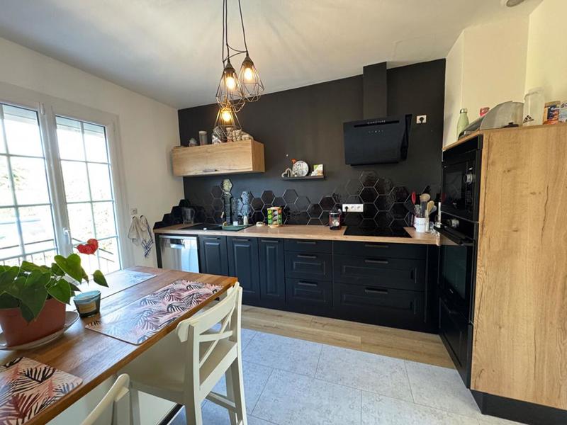 Maison - 126 m² - 7 pièces