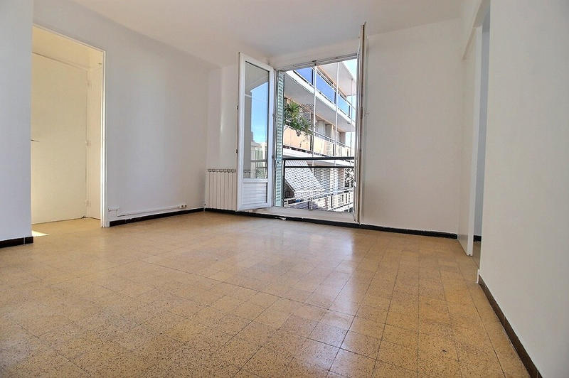 Appartement - 71 m² - 5 pièces