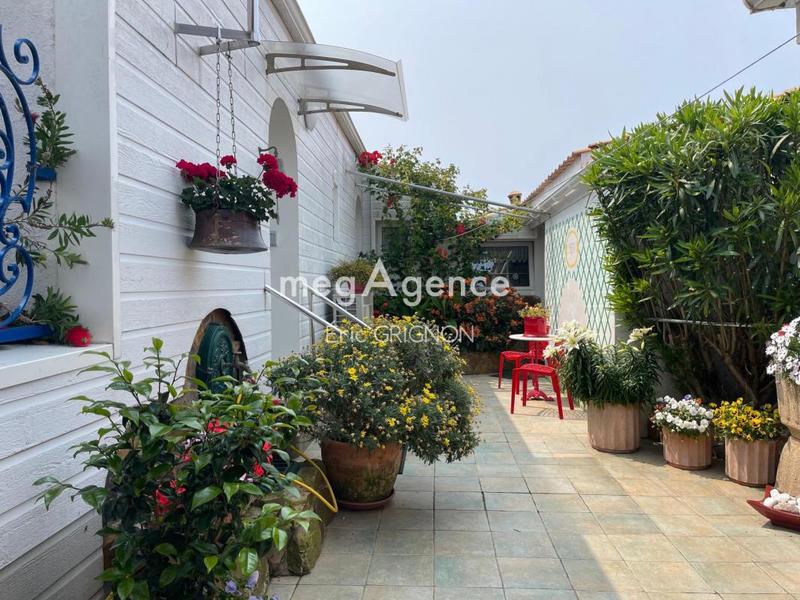 Maison - 159 m² - 7 pièces