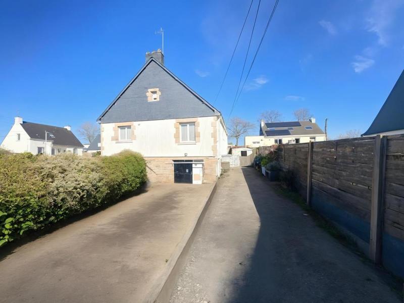 Maison - 136 m² - 6 pièces