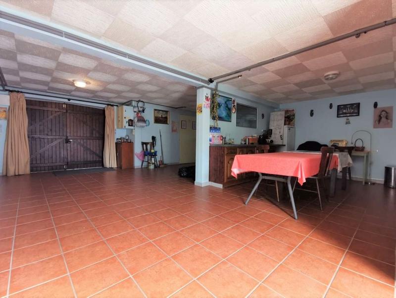 Maison - 89 m² - 5 pièces