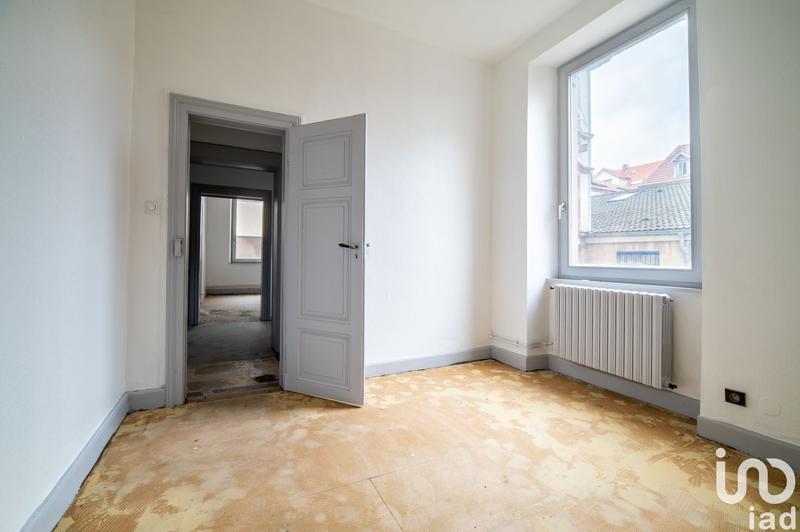 Local commercial - 158 m² - 7 pièces