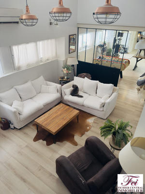 Appartement - 175 m² - 6 pièces