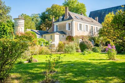 Maison - 303 m² - 10 pièces