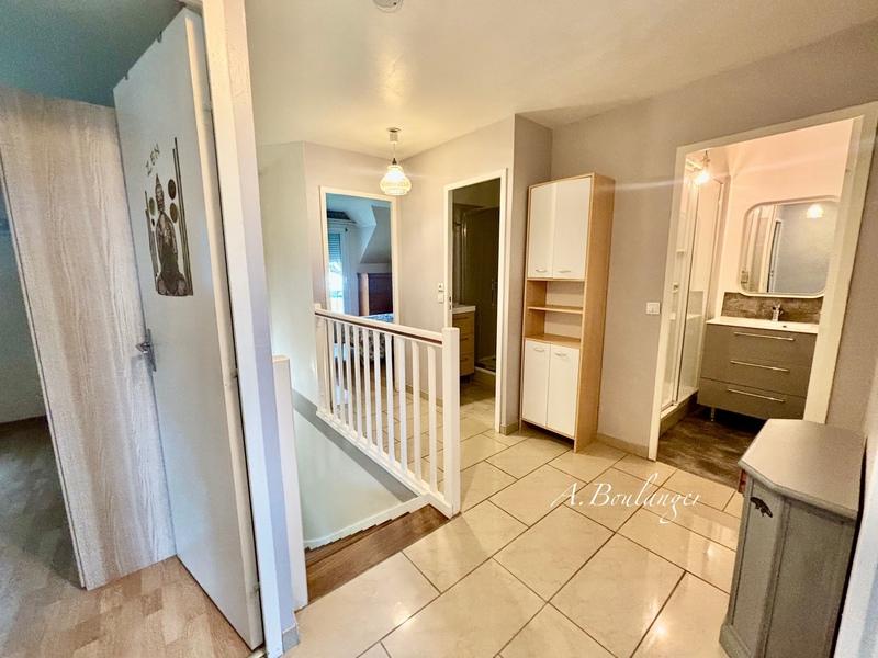 Maison - 102 m² - 5 pièces