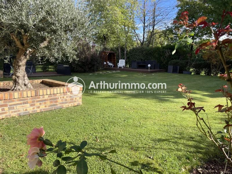 Maison - 210 m² - 7 pièces