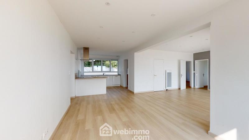 Maison - 85 m² - 4 pièces