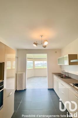 Maison - 201 m² - 7 pièces