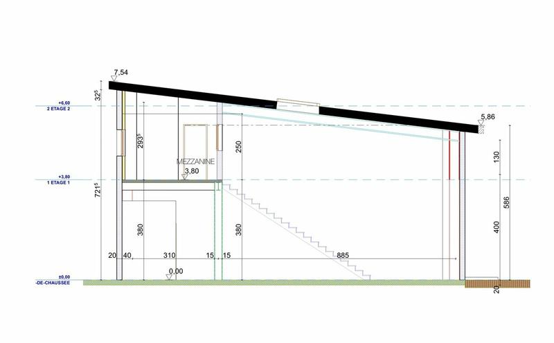 Local d'activité / Entrepôt - 155 m²