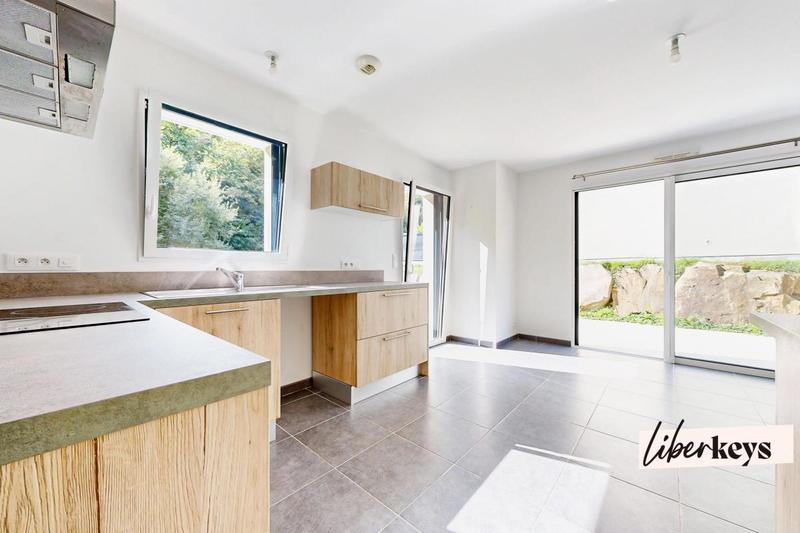 Maison - 102 m² - 5 pièces