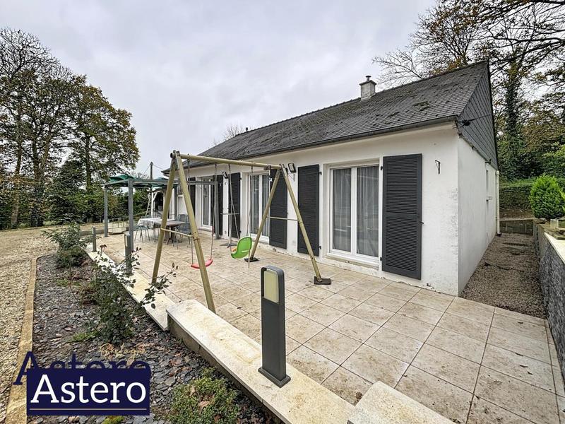 Maison - 94 m² - 4 pièces