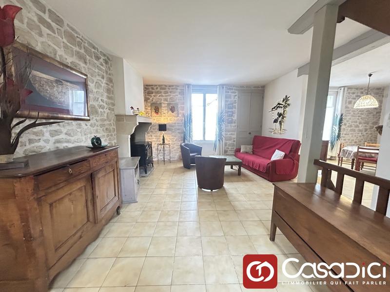 Maison - 145 m² - 6 pièces