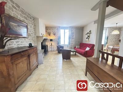 Maison - 145 m² - 6 pièces