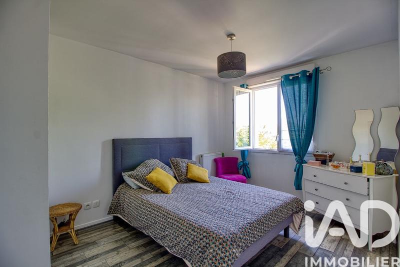 Maison - 93 m² - 5 pièces