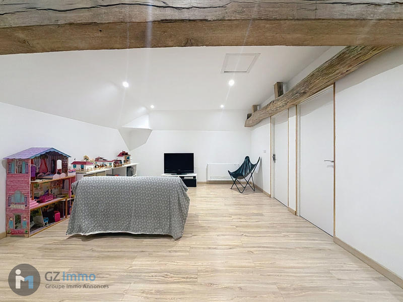 Maison - 197 m² - 5 pièces