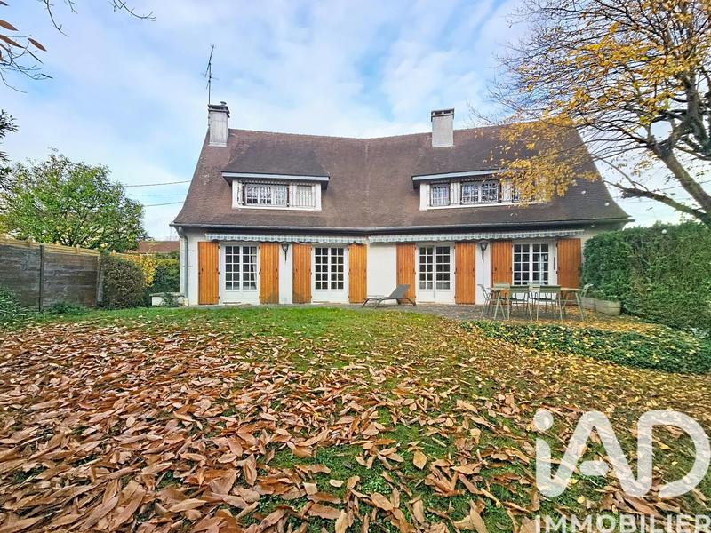 Maison - 185 m² - 7 pièces