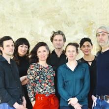 Des Fourmis dans les Mains