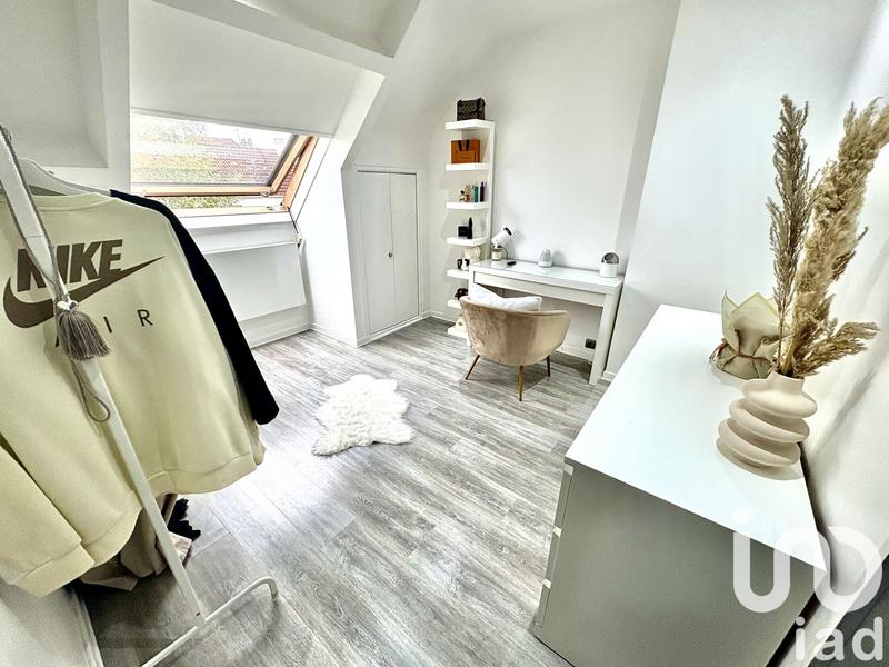 Maison - 137 m² - 8 pièces