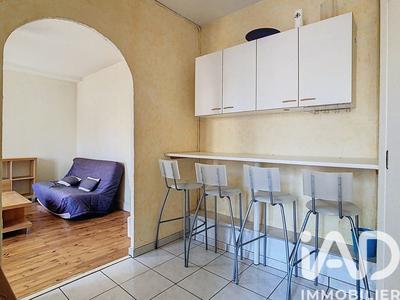 Appartement - 43 m² - 3 pièces