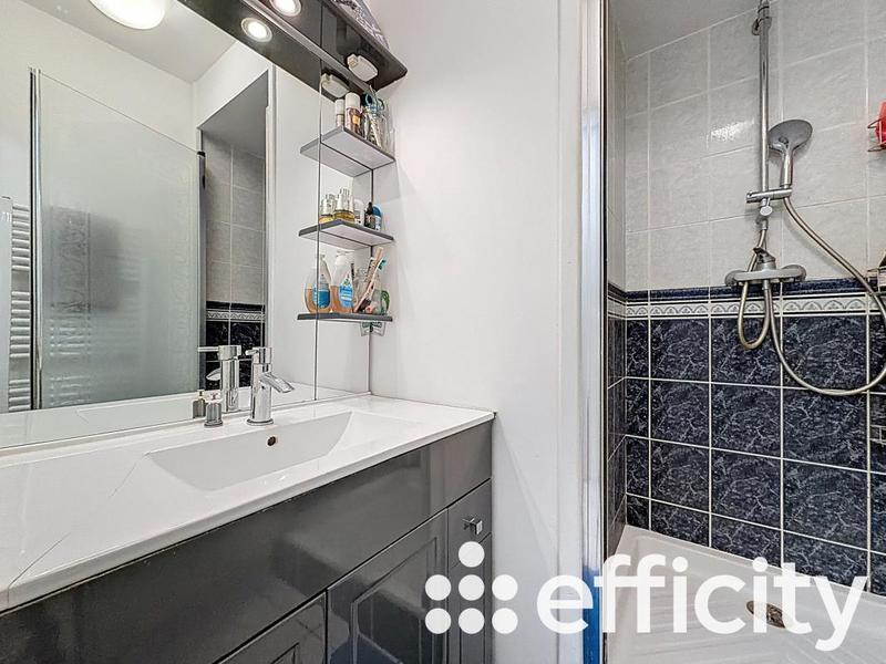 Appartement - 107 m² - 5 pièces