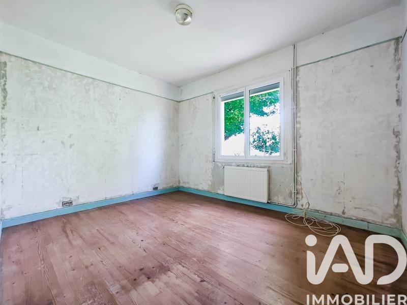 Maison - 220 m² - 10 pièces