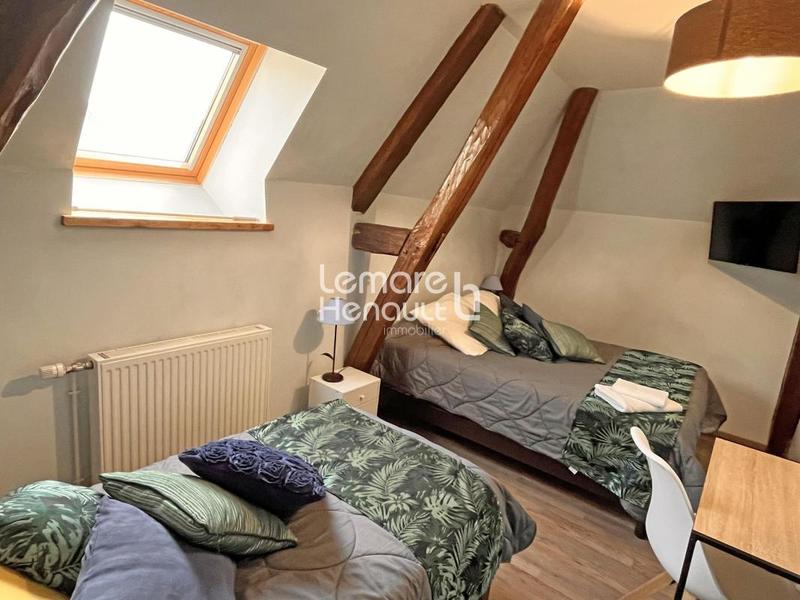 Immeuble - 300 m² - 14 pièces