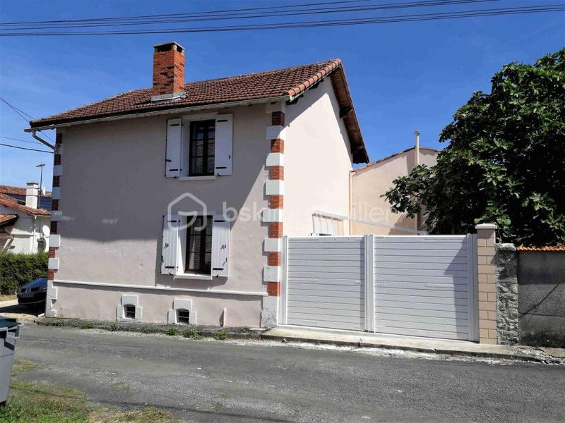 Maison - 89 m² - 4 pièces