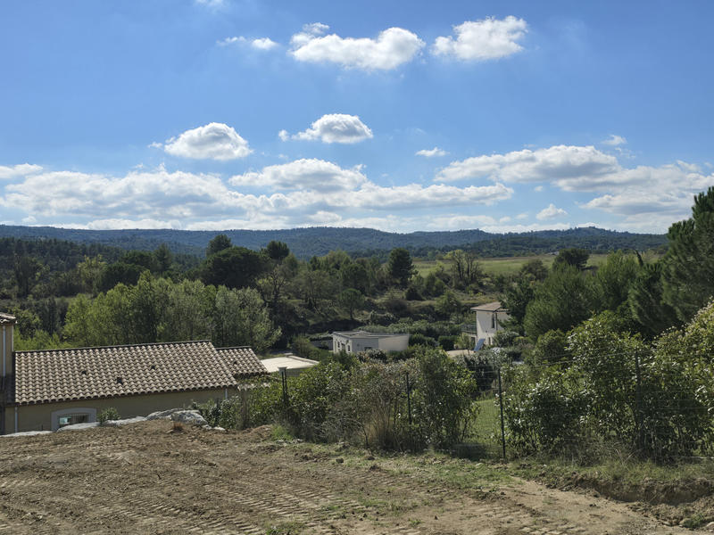 Terrain - 738 m²