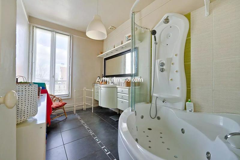 Maison - 97 m² - 5 pièces