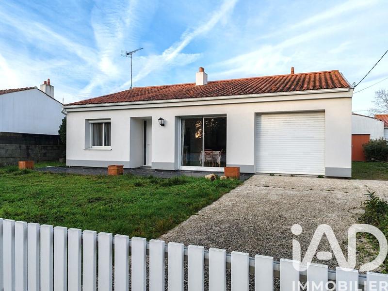 Maison - 93 m² - 4 pièces