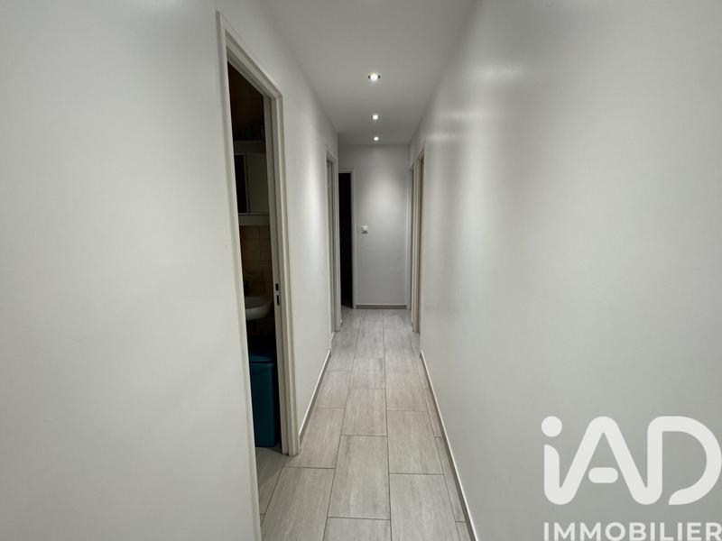 Appartement - 90 m² - 5 pièces