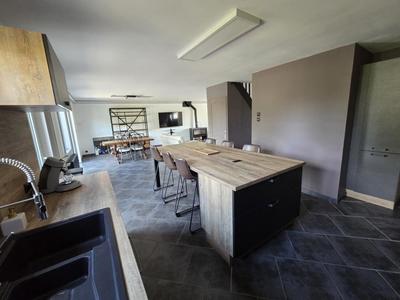 Pavillon - 142 m² - 8 pièces