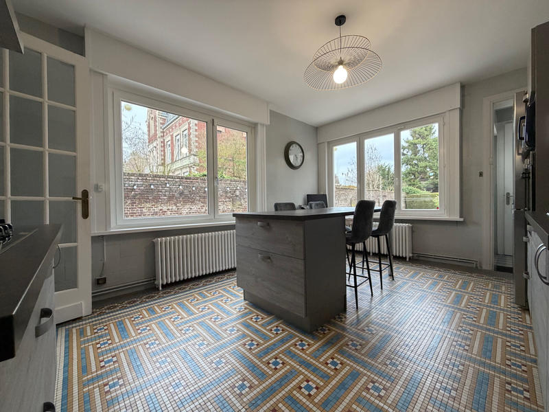 Maison - 125 m² - 6 pièces