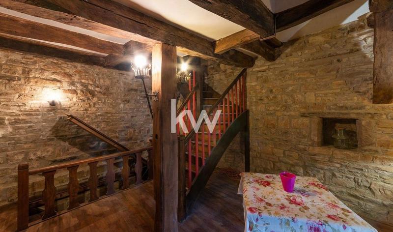 Maison de village - 179 m² - 6 pièces