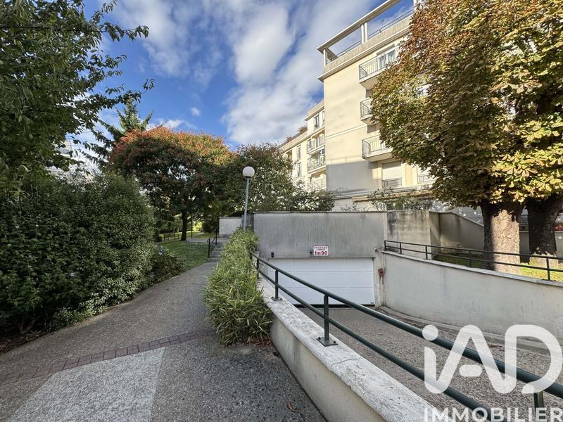 Appartement - 88 m² - 5 pièces