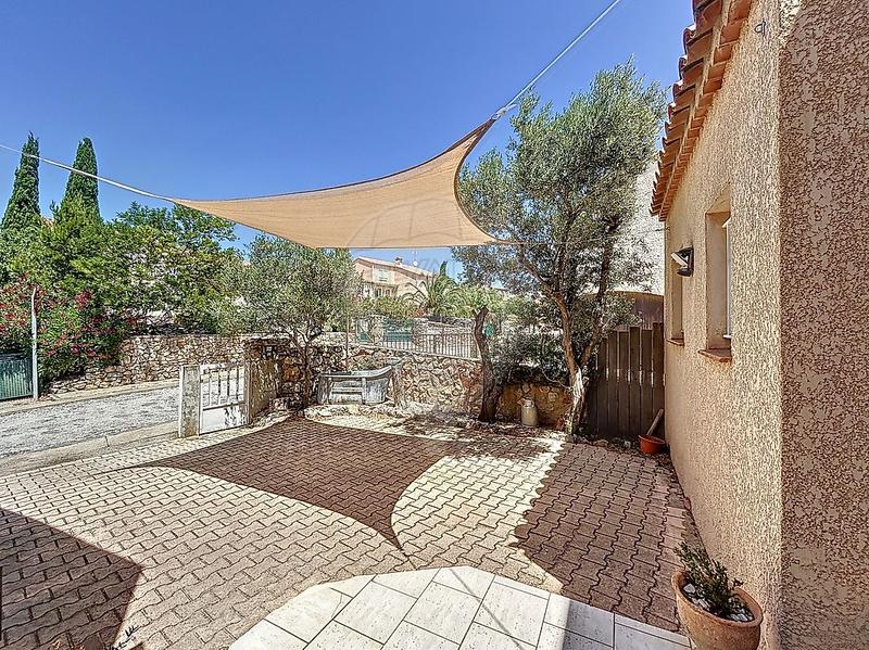 Maison - 180 m² - 6 pièces