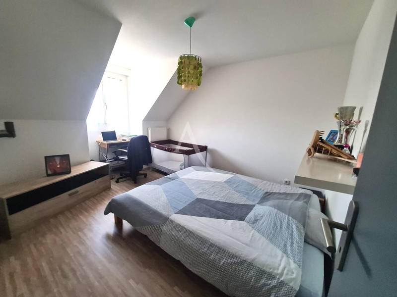 Maison - 89 m² - 5 pièces