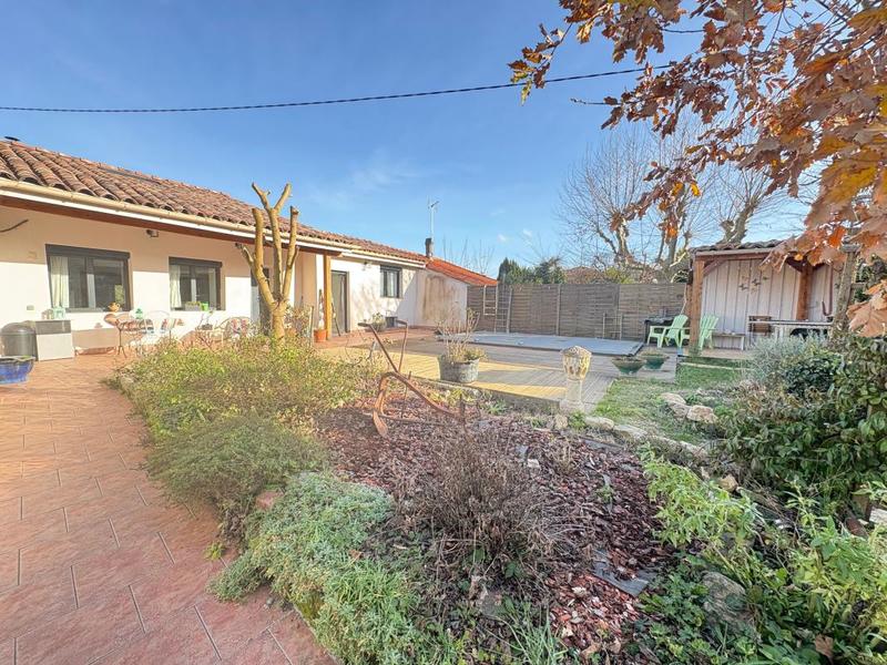 Maison - 100 m² - 4 pièces