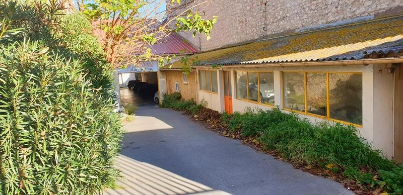 Immeuble - 1 270 m²