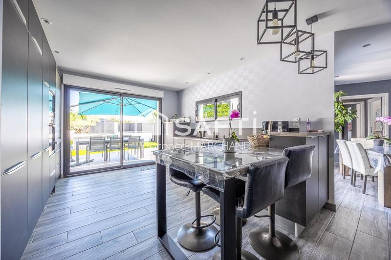 Maison - 114 m² - 5 pièces