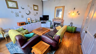 Maison - 175 m² - 9 pièces