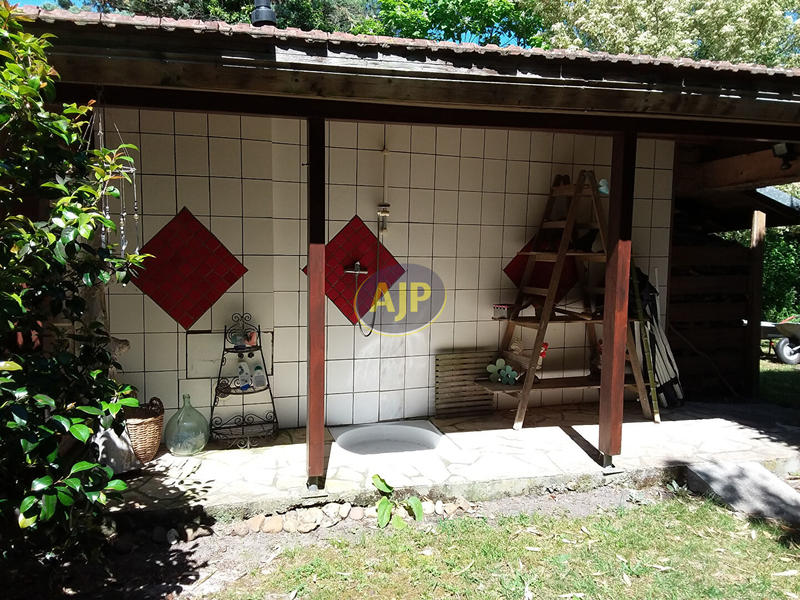 Maison - 204 m² - 6 pièces