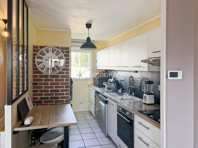 Maison - 85 m² - 4 pièces