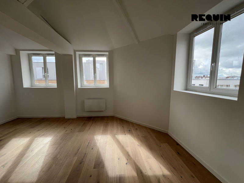 Appartement - 75 m² - 4 pièces