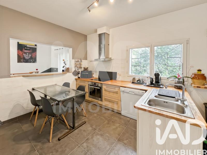 Maison - 183 m² - 6 pièces