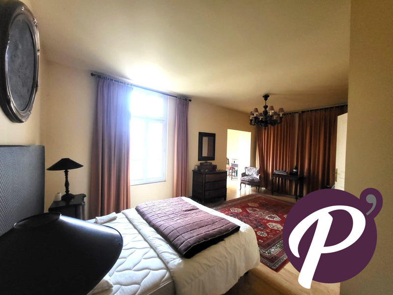 Maison - 176 m² - 6 pièces