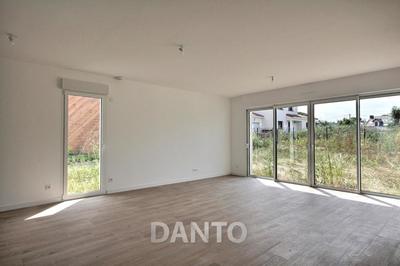 Maison - 108 m² - 5 pièces