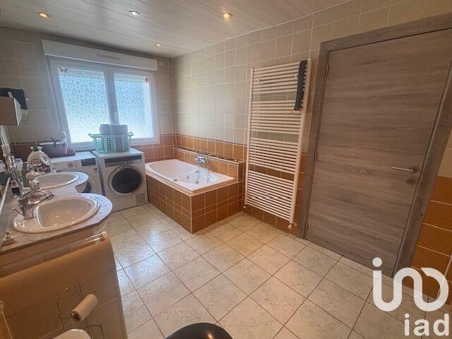 Maison de village - 130 m² - 5 pièces